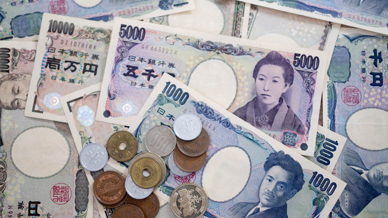 dinero japones